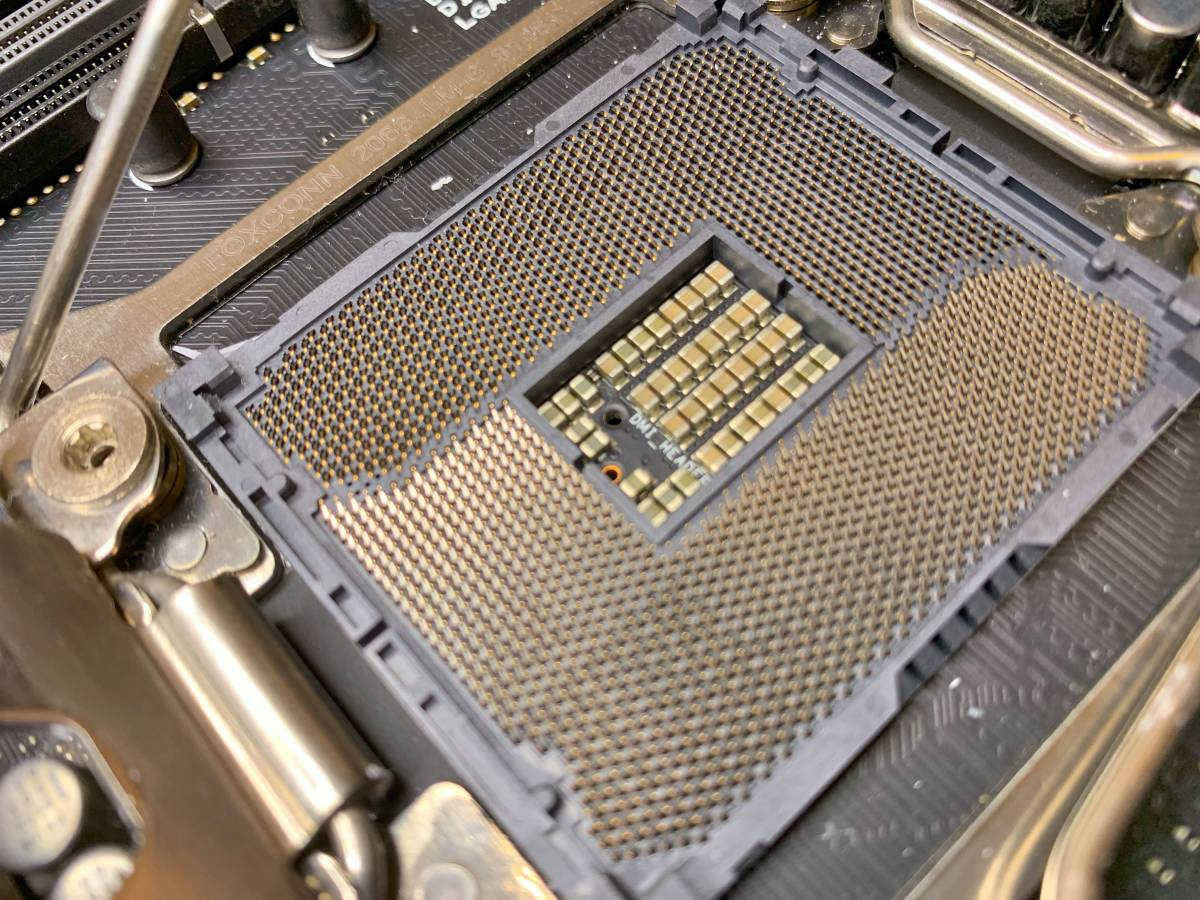 ★☆ASUS ROG RAMPAGE VI EXTREME　マザーボード☆★_画像6