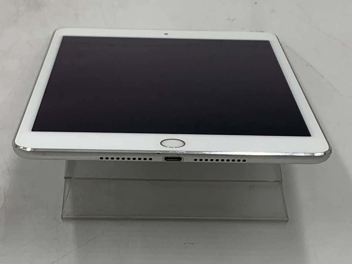 訳アリ iPad mini 4 Wi-Fiモデル 128GB MK9P2J/A [シルバー] バッテリー100％　電源ボタン凹み_画像2