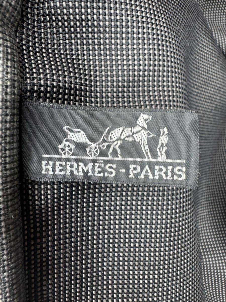 HERMES エルメス ガーメントケース 衣類収納 スーツカバー 本物 中古品 美品 ハンガー付き ファスナー 保存袋 ダークグレーの画像9