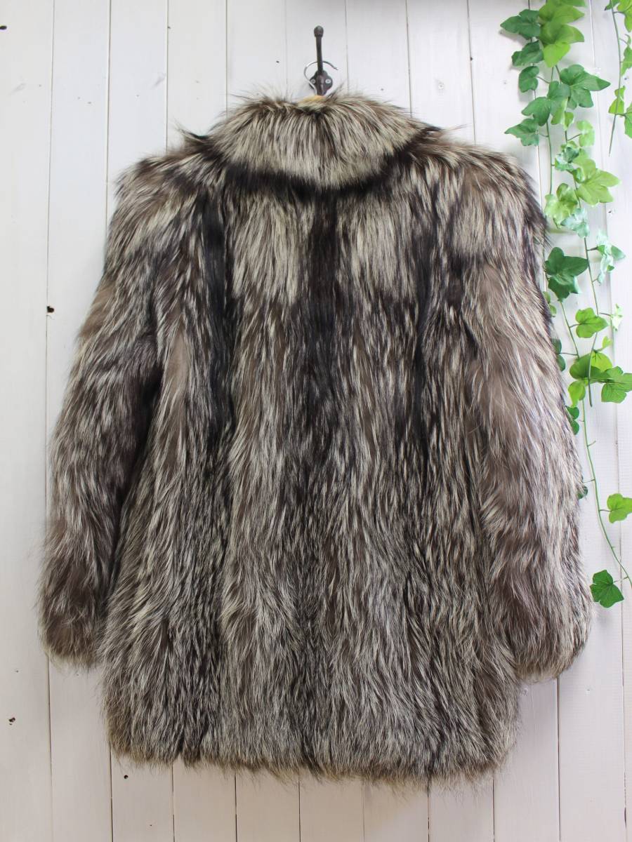高級毛皮 SAGA FOX サガフォックス 9号 シルバーフォックス使用 ファーコート 毛皮コート 上質