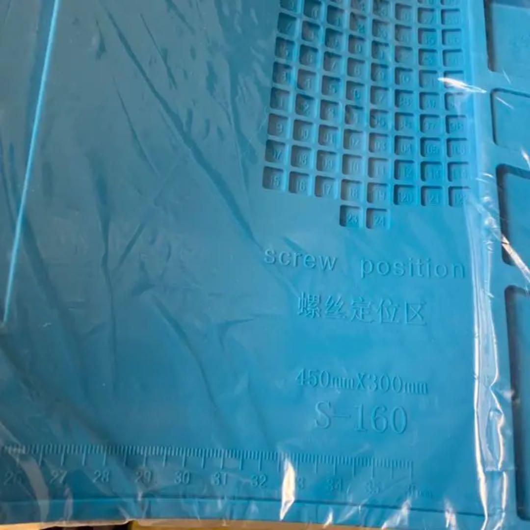 【45 x 30 cm　青】超便利　マグネット 作業マット 断熱ワーキングマット シリカゲルはんだマット　耐熱 マグネット付 滑り止めデスク _画像8