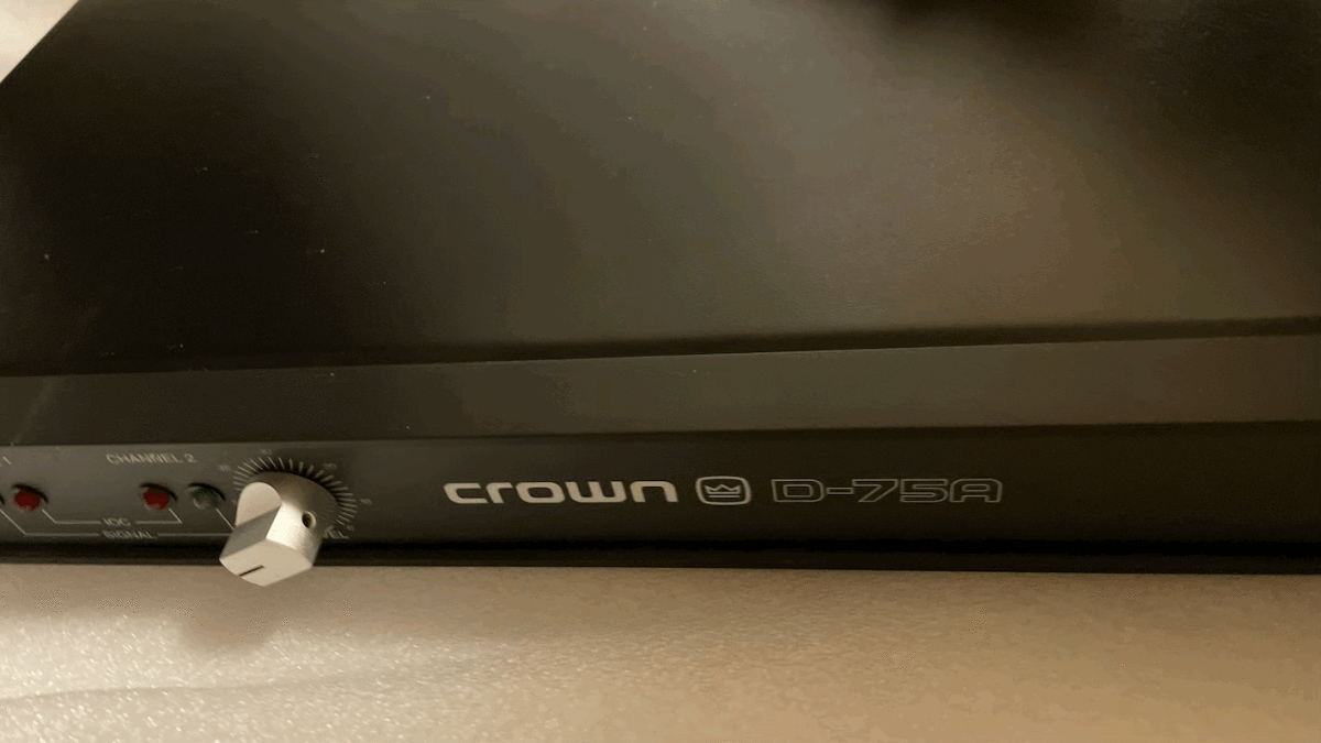 AMCRON CROWN D-75A クラウン プロ用パワーアンプ アムクロン D75_画像2