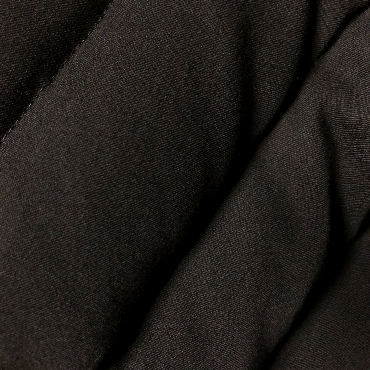 Yohji Yamamoto POUR HOMME ヨウジヤマモトプール オム 08AW キルティングフーデッドダウンジャケット ブラック　黒　ウールギャバジン_生地感。