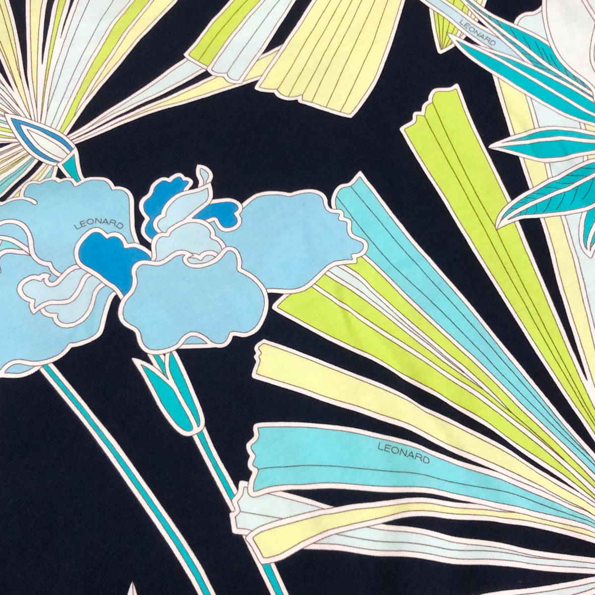 LEONARD SPORT レオナール Tシャツ カットソー 花柄 半袖 40 ネイビー ブルー レディース A34_画像6