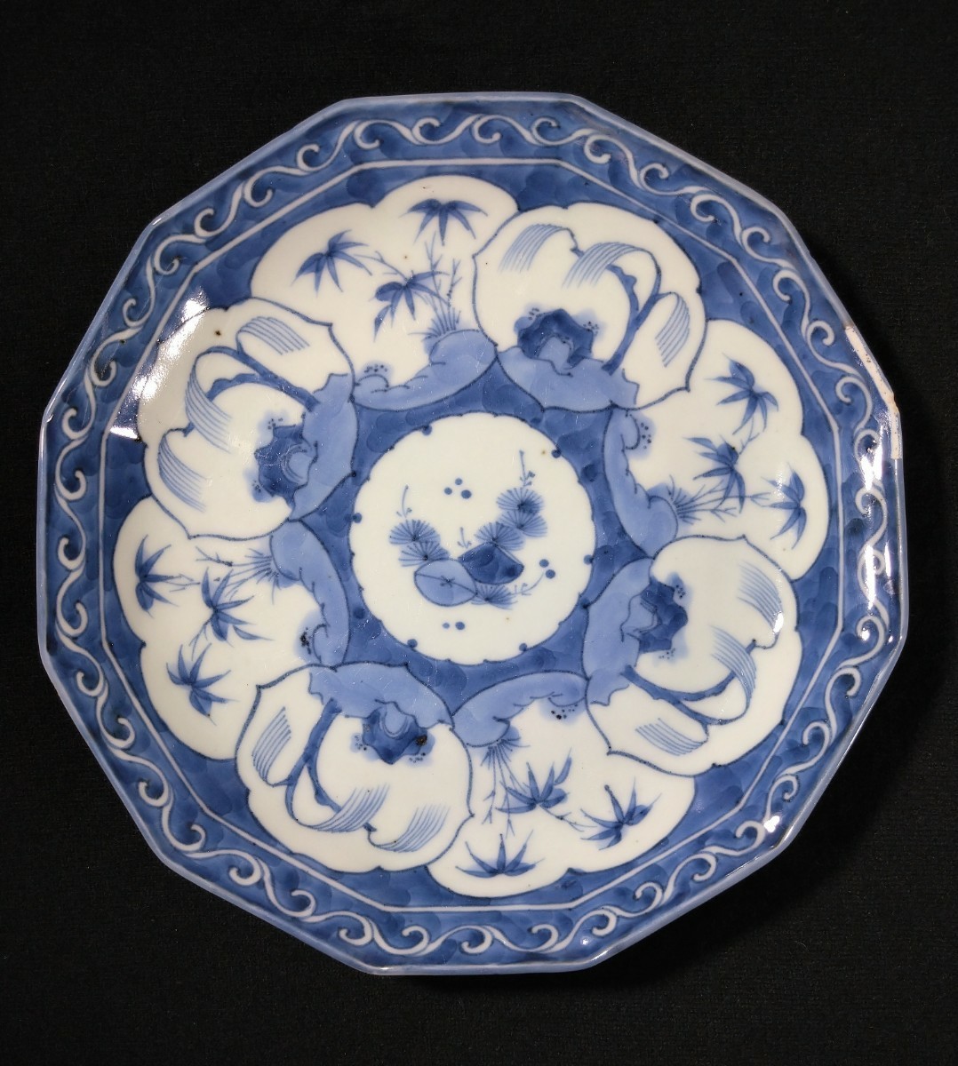 古伊万里 染付 波文 松竹梅図 21cm 十二角形 中皿 江戸期 b-04a2789