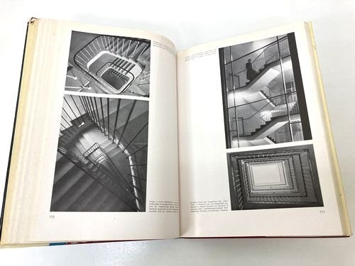 【送料無料】Treppen und Treppenhauser／建築家たちによる階段および吹抜空間_画像3