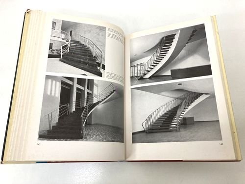 【送料無料】Treppen und Treppenhauser／建築家たちによる階段および吹抜空間_画像2