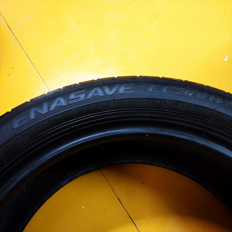 N-1139【中古タイヤ】205/55R17 DUNLOP ENASAVE EC300+ 8分山×2本 キックス ヴォクシー【福岡 店頭交換もOK】_画像7