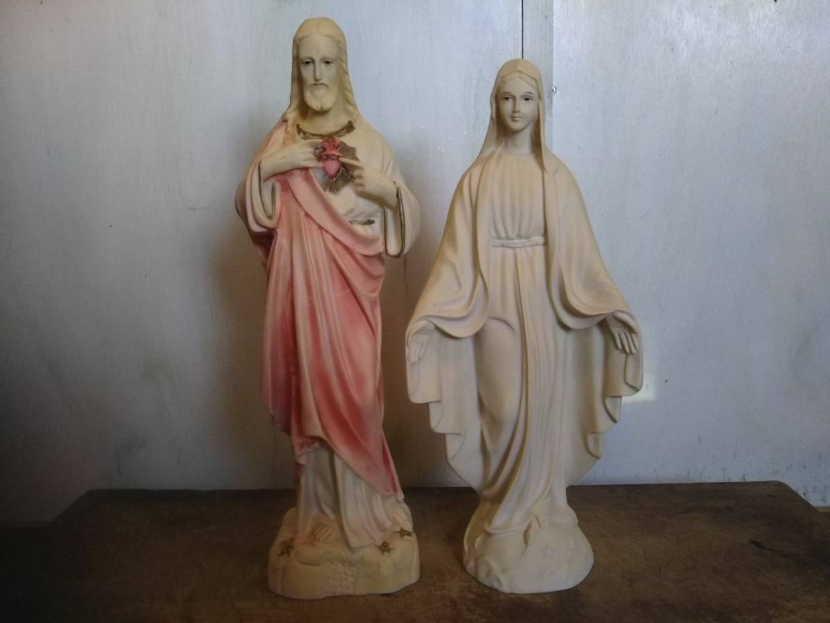 キリスト像　マリア像　聖母　２体セット　アンティーク調　オブジェ　置物　ディスプレイ　インテリア　装飾　樹脂製　_画像1