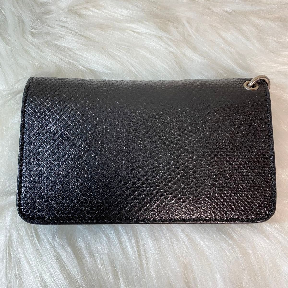 SAINT LAURENT チェーンウォレット 希少 二つ折り 財布 ブラック SAINT LAURENT チェーンウォレット 希少 二つ折り 財布 ブラック