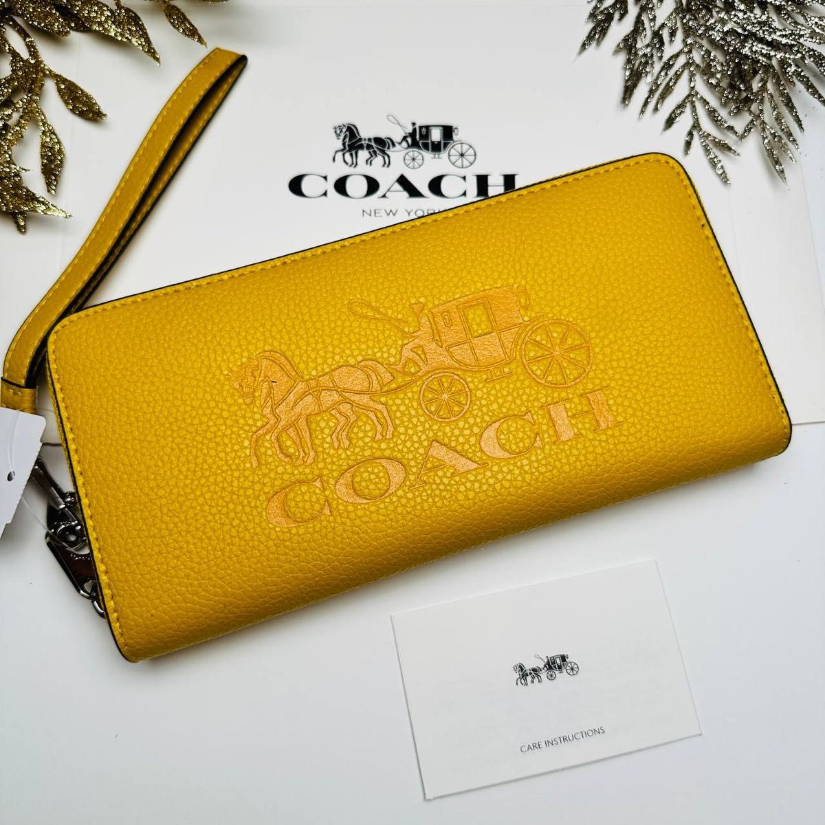 新商品coach 長財布コーチ長財布イエロー色ストラップ付き