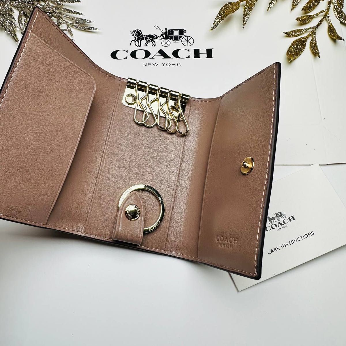 コーチ財布COACH新品未使用品 ブラウン色 キーケース｜Yahoo!フリマ