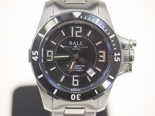 ボール　ウォッチ　 エンジニア ハイドロカーボン セラミックXV DM2136A 自動巻 メンズ 腕時計　中古良品 BALL_画像1
