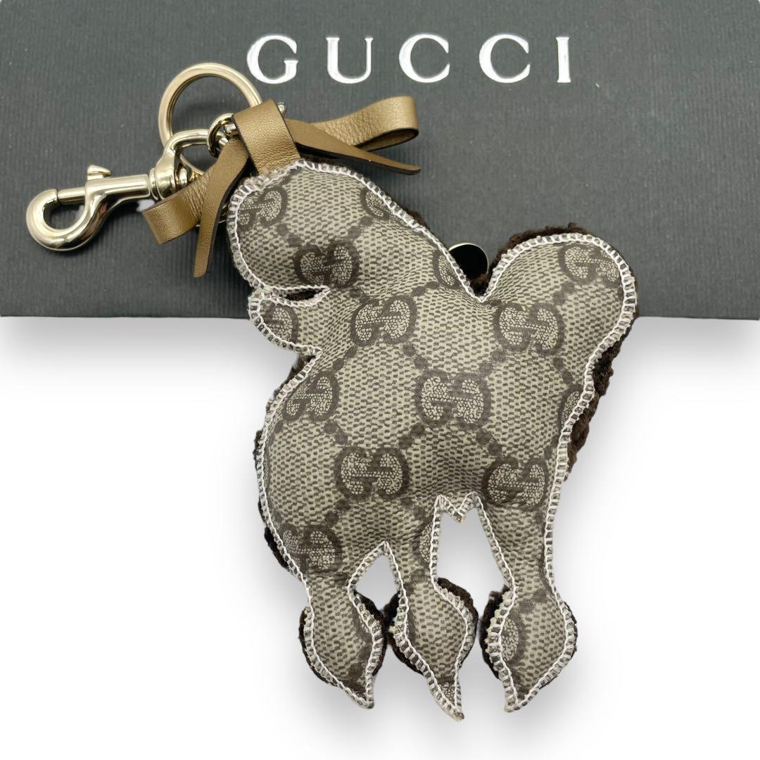 GUCCI グッチ キーホルダー チャーム グッチョリ トイプードル GUCCI グッチ キーホルダー チャーム グッチョリ トイプードル
