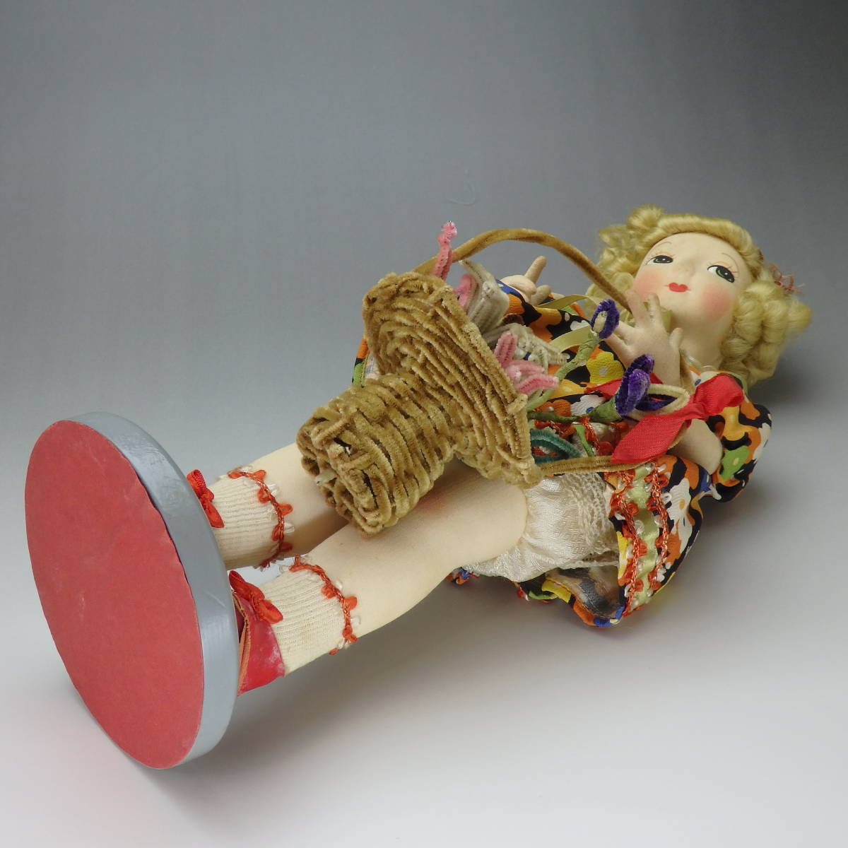 三越ドール　足太人形　花籠持った女の子　30.5cm　リラ人形　和製レンチドール　戦前　ビンテージ_画像9