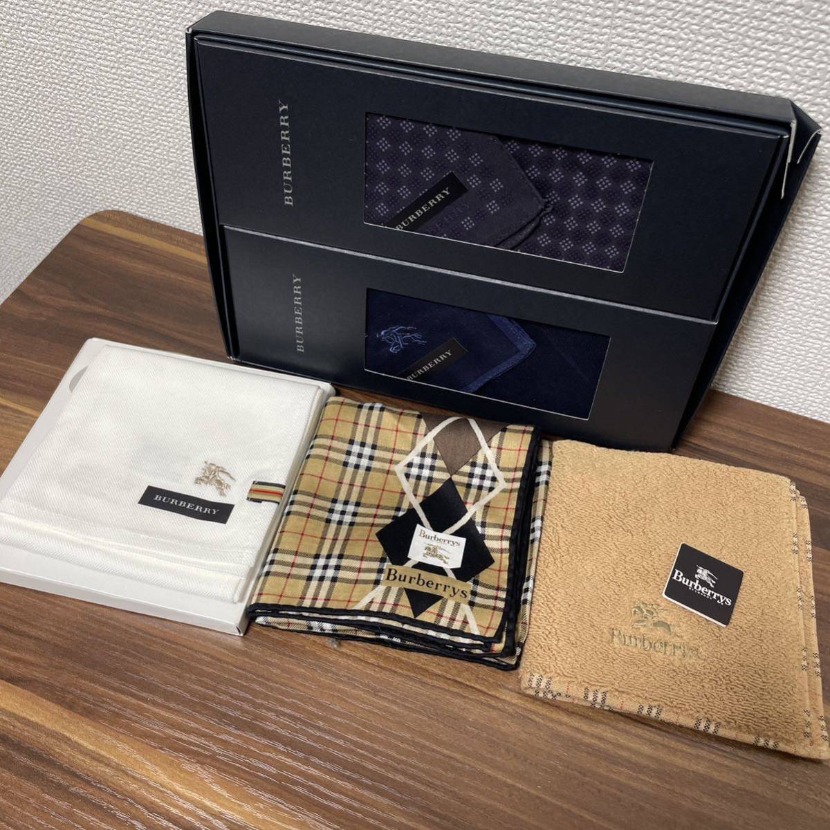 【未使用・送料無料】メンズ BURBERRY バーバリー ハンカチ5枚セット