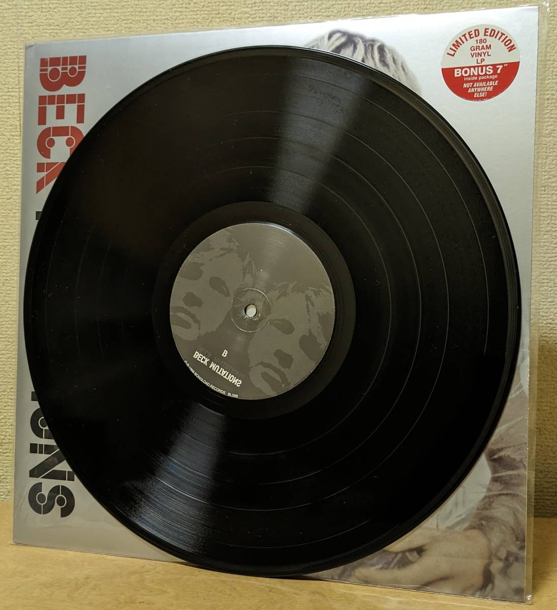 BECK[Mutations]US orig.180gLP w/ lyric sheet & bonus 7 -inch Bong Load Records BL39&BL40 Beck 