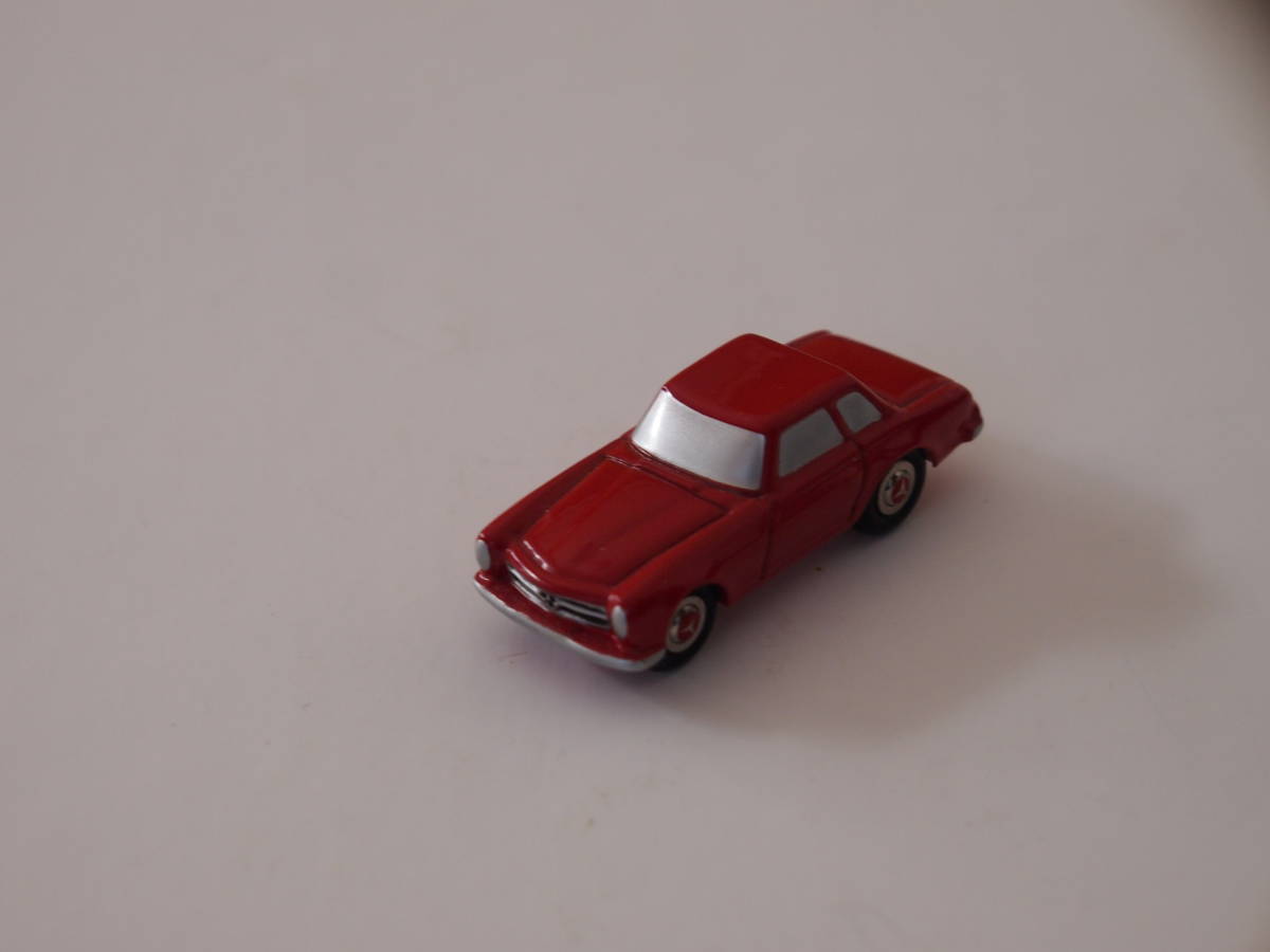 Schuco Piccolo 1/90 MERCEDES-BENZ 230 SLの画像2