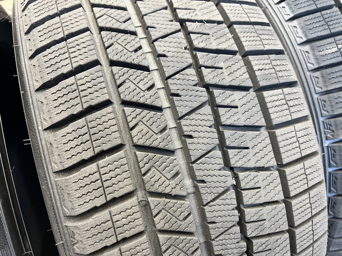 ☆美品☆　 ダンロップ　ウィンター マックス 235/40r19 4本　2021年45週製造　ほぼ新品2本　9、9部山2本　売り切りです_画像4