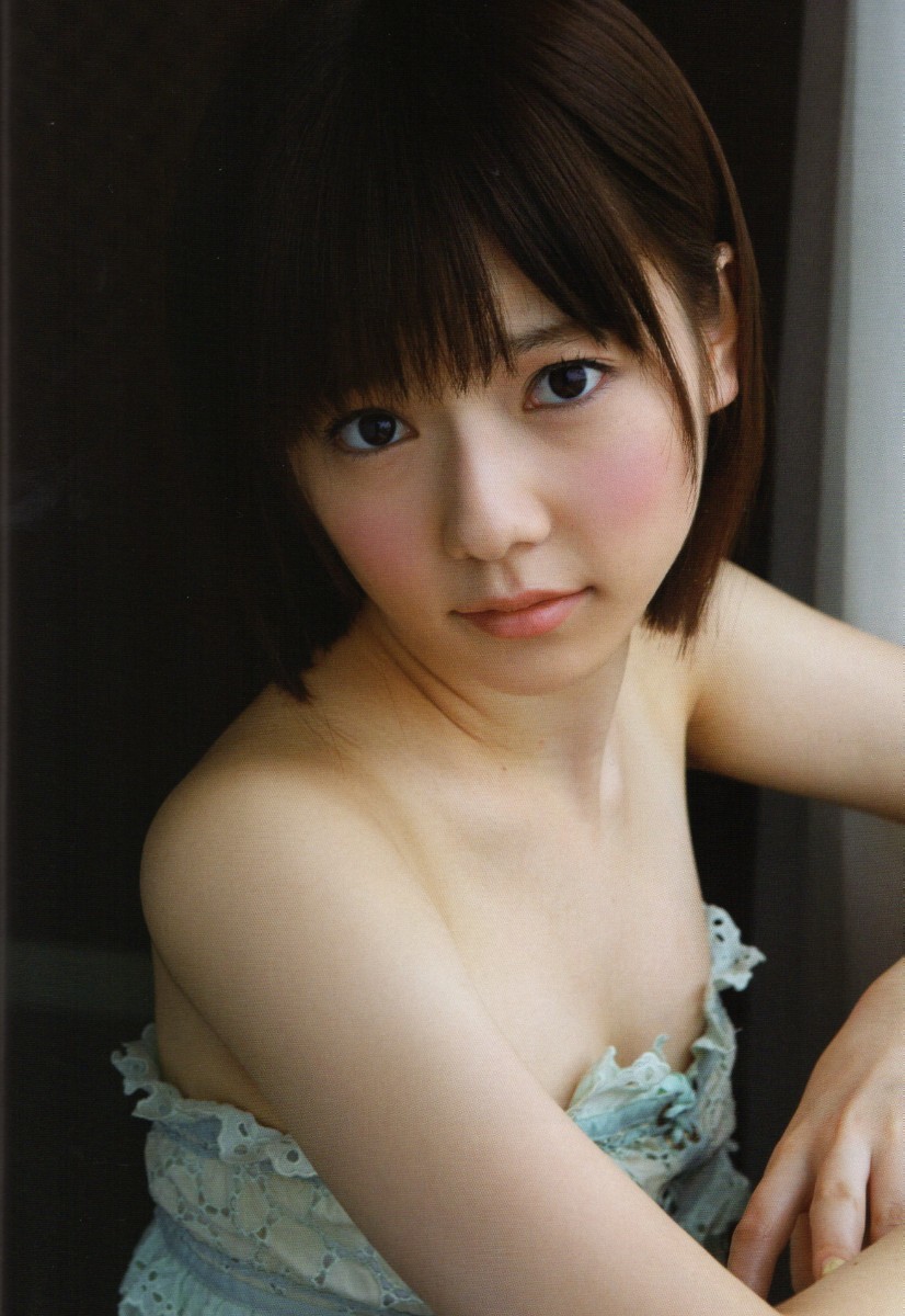匿名発送!！ 帯付 島崎遥香 写真集 「ぱるる、困る。」 AKB48 特別付録ポスター付_画像8