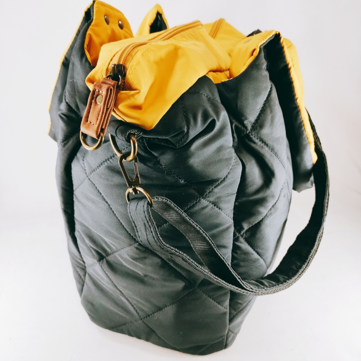 【大容量】 chiemi sacs チエミサックス ハンドバッグ ショルダー ナイロン グレー系 肩掛け 手提げ トート 鞄 軽量 エコバッグ かばんの画像4
