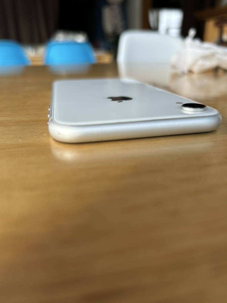 iPhone XR 64 ホワイト バッテリー最大容量85_画像5