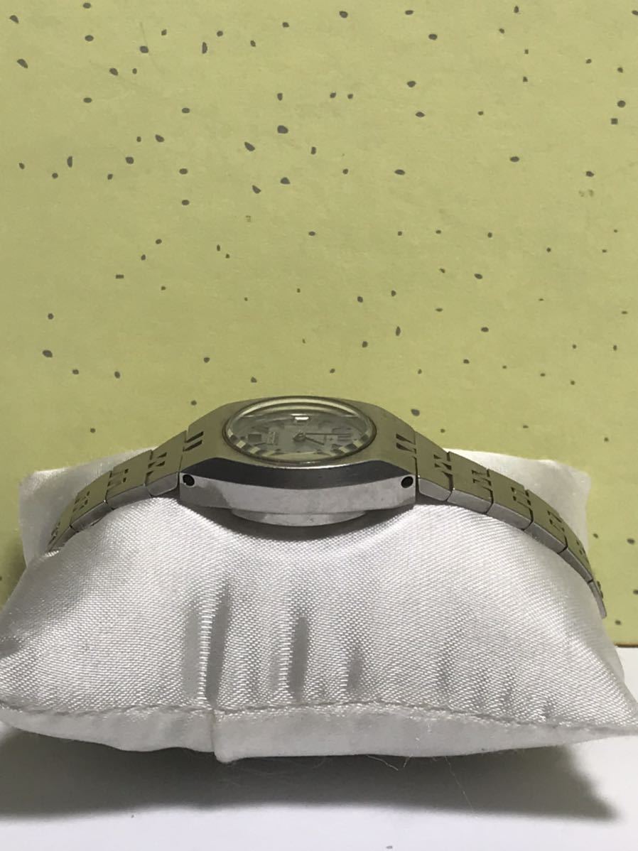 SEIKO セイコー　AUTOMATIC　レディス腕時計　2205-0390　自動巻/21石　動作確認済み_画像3