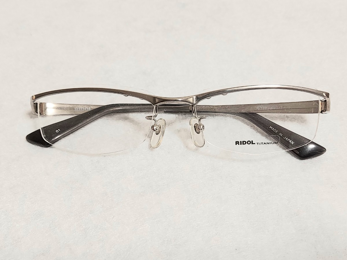 新品　RIDOL TITANIUM リードルチタニウム　日本製　ブランド　メガネ　めがね　ハーフリム　チタン　軽い　シルバー　綺麗_画像6