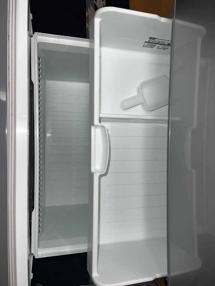 東芝 TOSHIBA GR-K33S 3ドア ノンフロン 冷凍冷蔵庫 2018年製_画像6