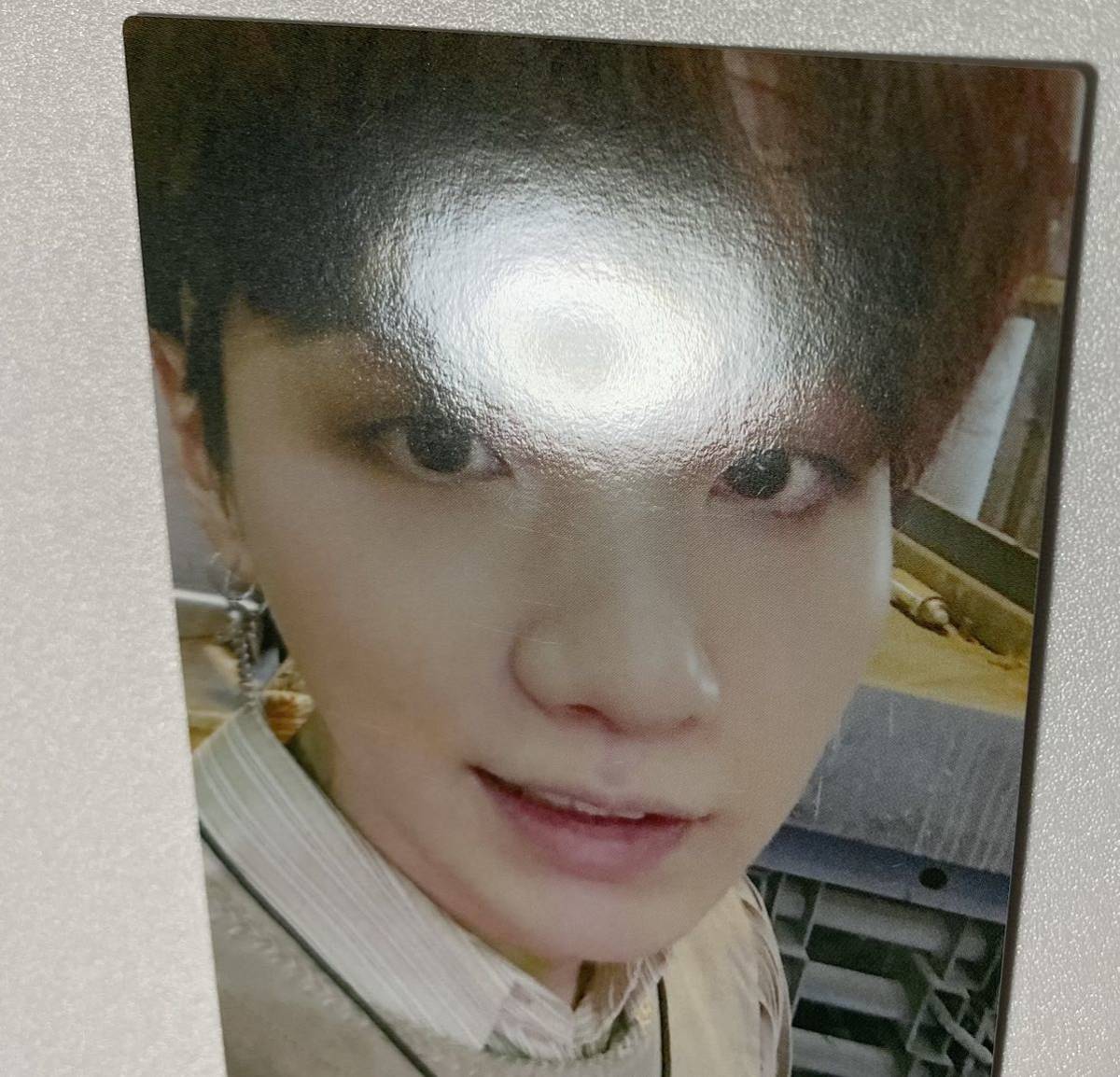 防弾少年団 BTS SUGA ユンギ LOVE YOURSELF ファンクラブ FC継続特典 トレカ Photocard_画像2