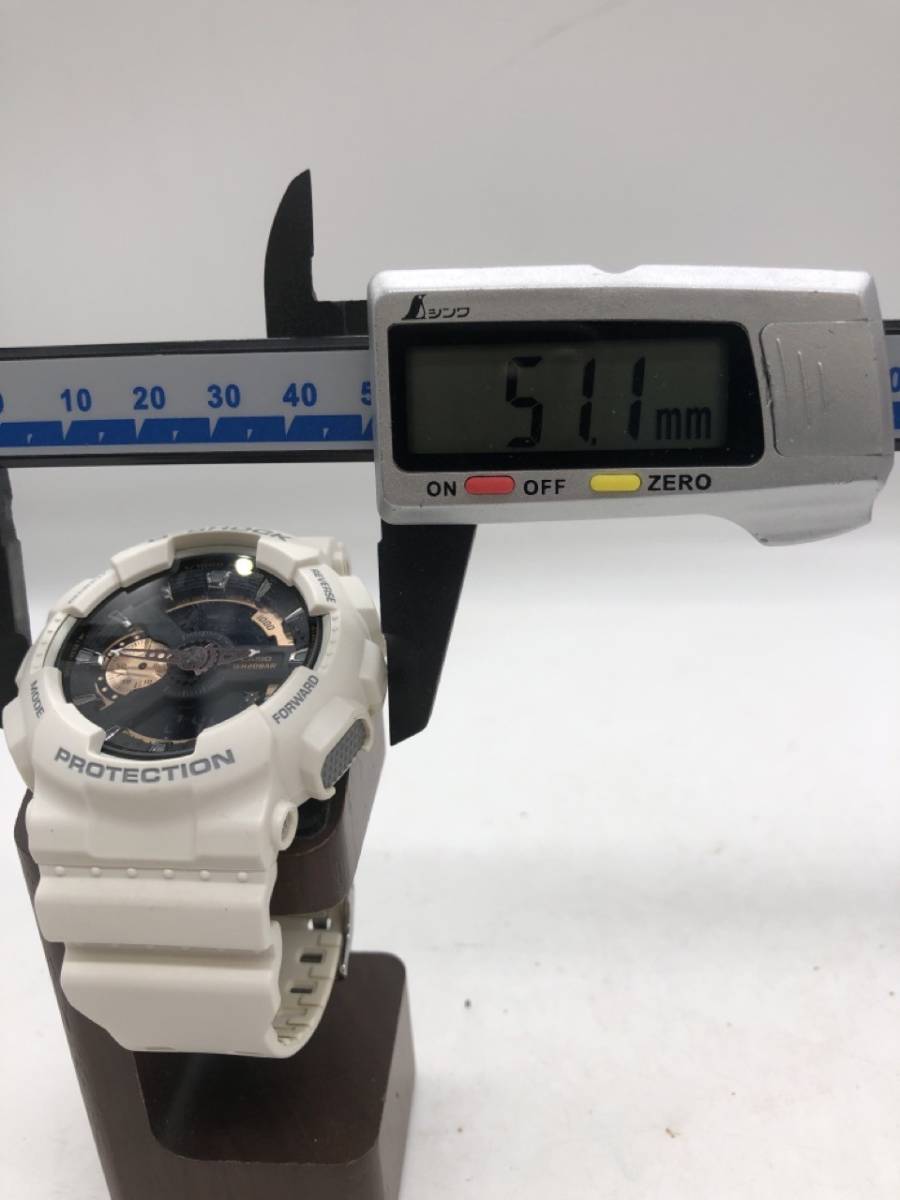 1204-507M⑥22668 RP 腕時計　CASIO カシオ　G-SHOCK メンズ　ホワイトカラー　GA-110RG_画像3