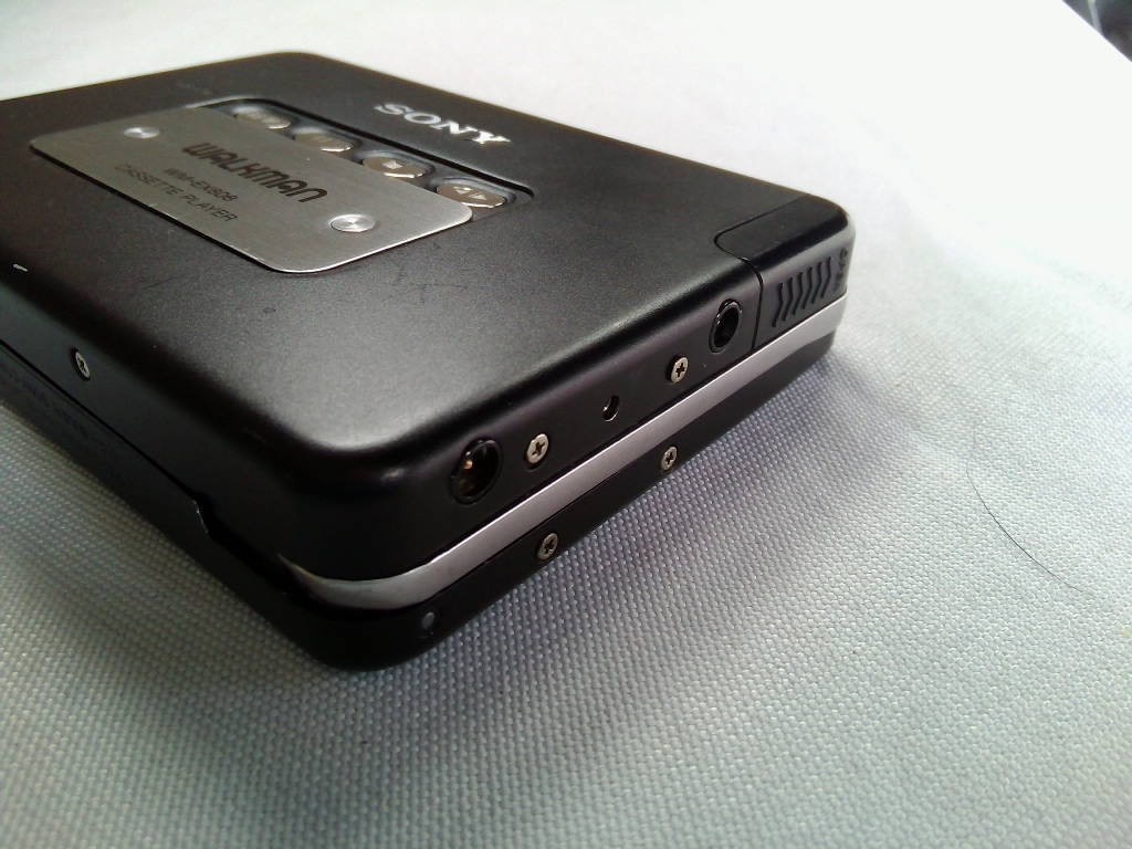 Yahoo!オークション - SONY カセットウォークマン WM-EX808 動作 Yahoo!オークション - SONY カセットウォークマン WM-EX808 動作