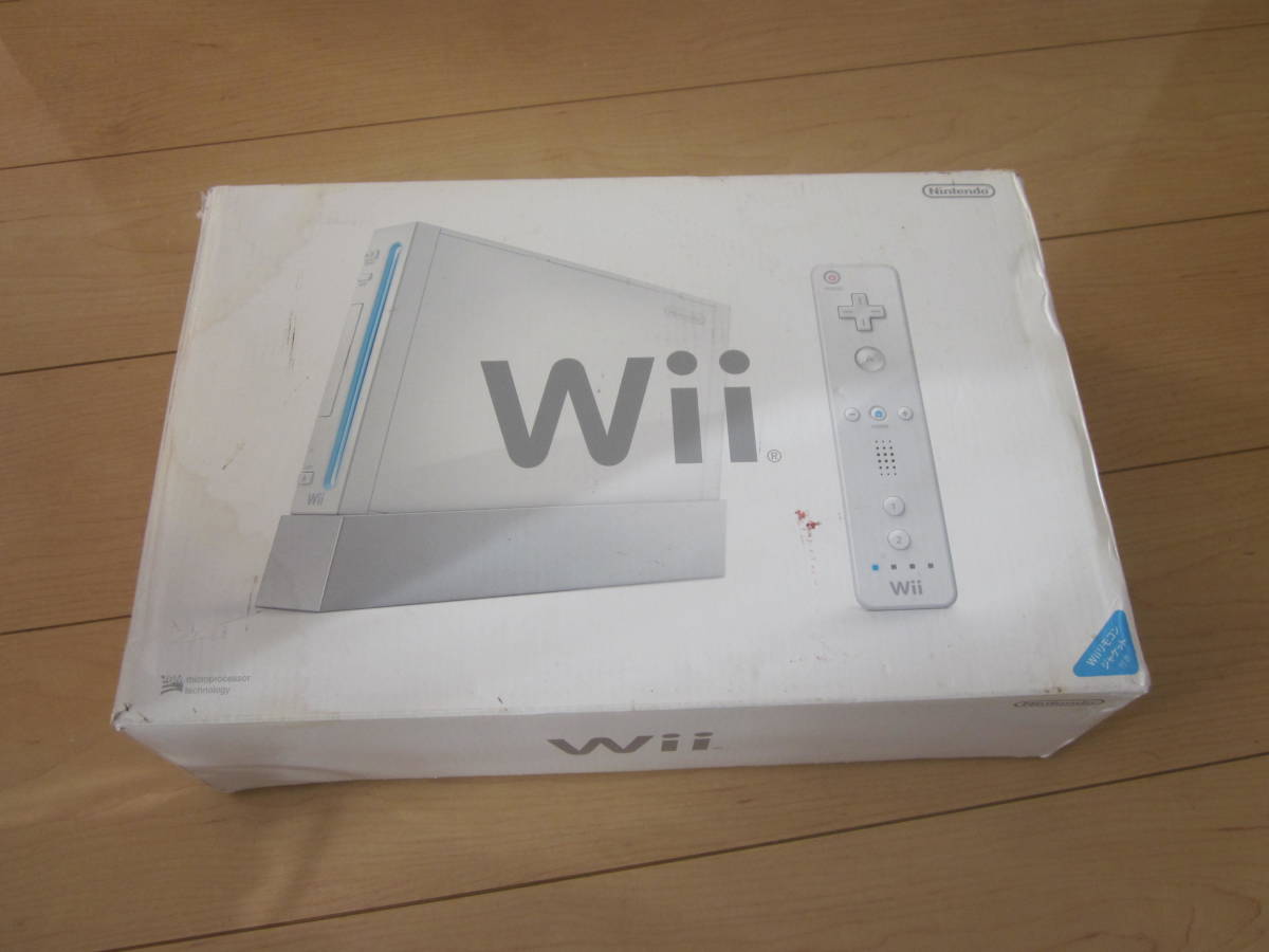 Nintendo 任天堂 Wii本体セット(白) リモコンジャケット付き 付属品全 元箱有 動作品