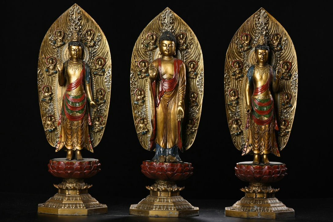 ◆羽彰・古美術◆A2583清時代 仏教古美術 チベット密教 銅製彩絵西方三聖造像 仏像