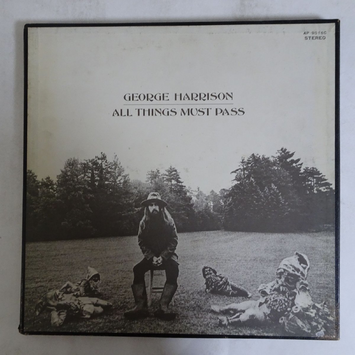 10017146;【国内盤/ポスター付/3LP箱】George Harrison / All Things Must Pass_画像1