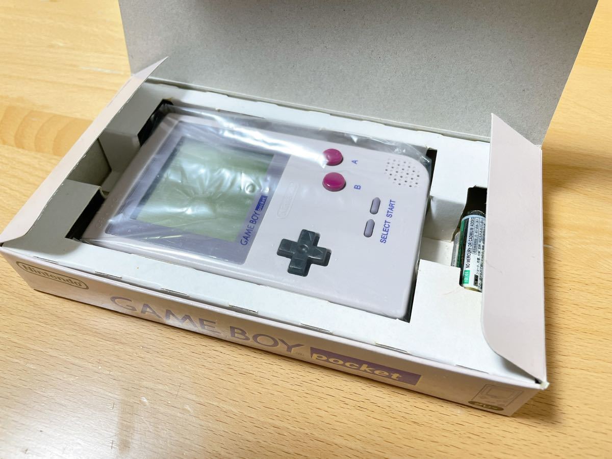 ゲームボーイポケット 本体 グレー MGB-001 GAMEBOY POCKET GBP Nintendo ニンテンドー 任天堂 外箱 説明書 新品 未使用品_画像2