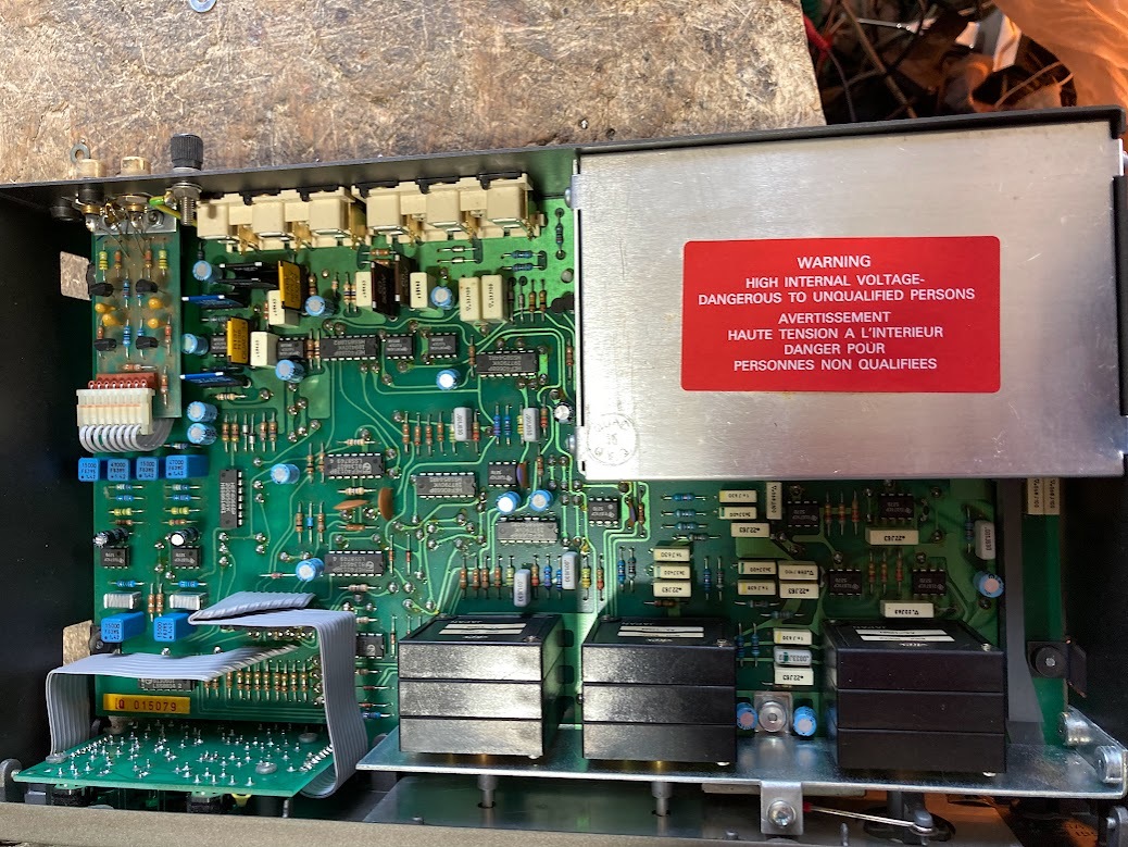 QUAD 34 プリアンプ 完動品 【3ヶ月保証】1982年11月発売 QUAD 34 プリアンプ 完動品 【3ヶ月保証】1982年11月発売