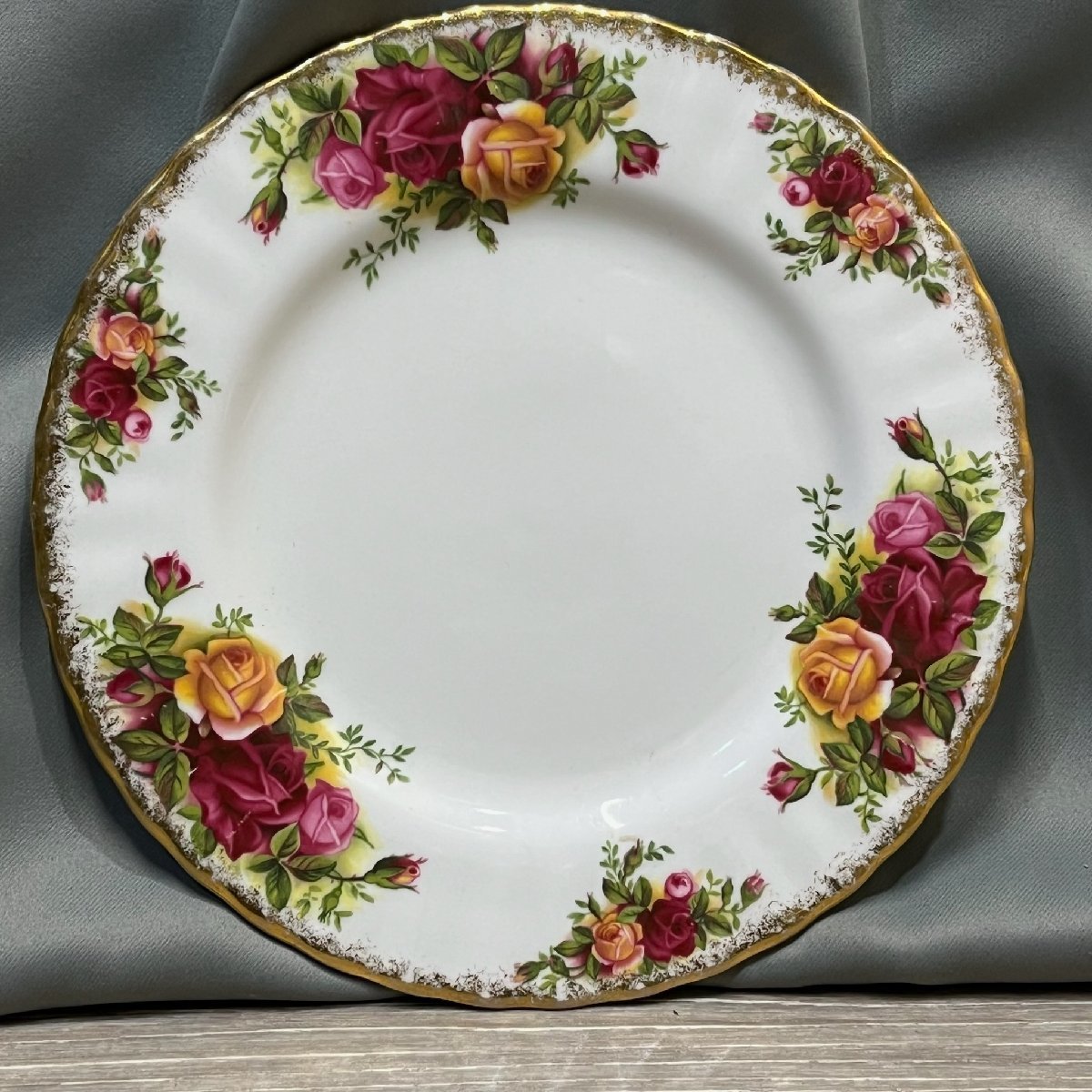 8144 ROYAL ALBERT Old Country Roses ロイヤルアルバート オールドカントリーローズ プレート 18cm 金彩 6枚セット_画像4