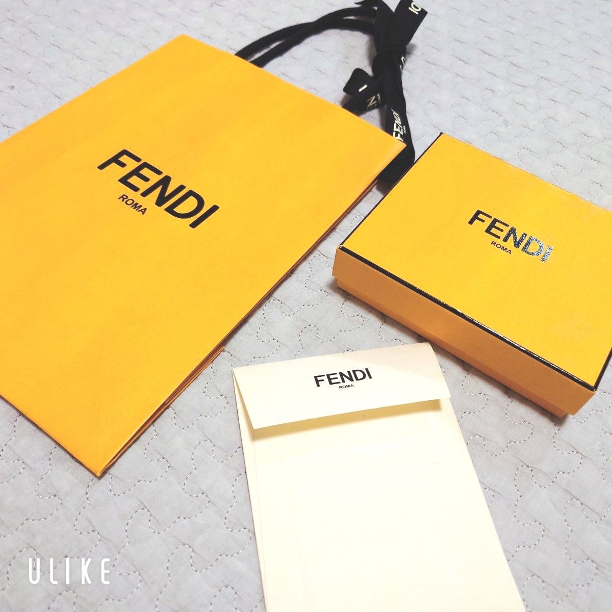 FENDI【フェンディ】ショップ袋 箱 カード ショッパー ボックス リボン 空箱