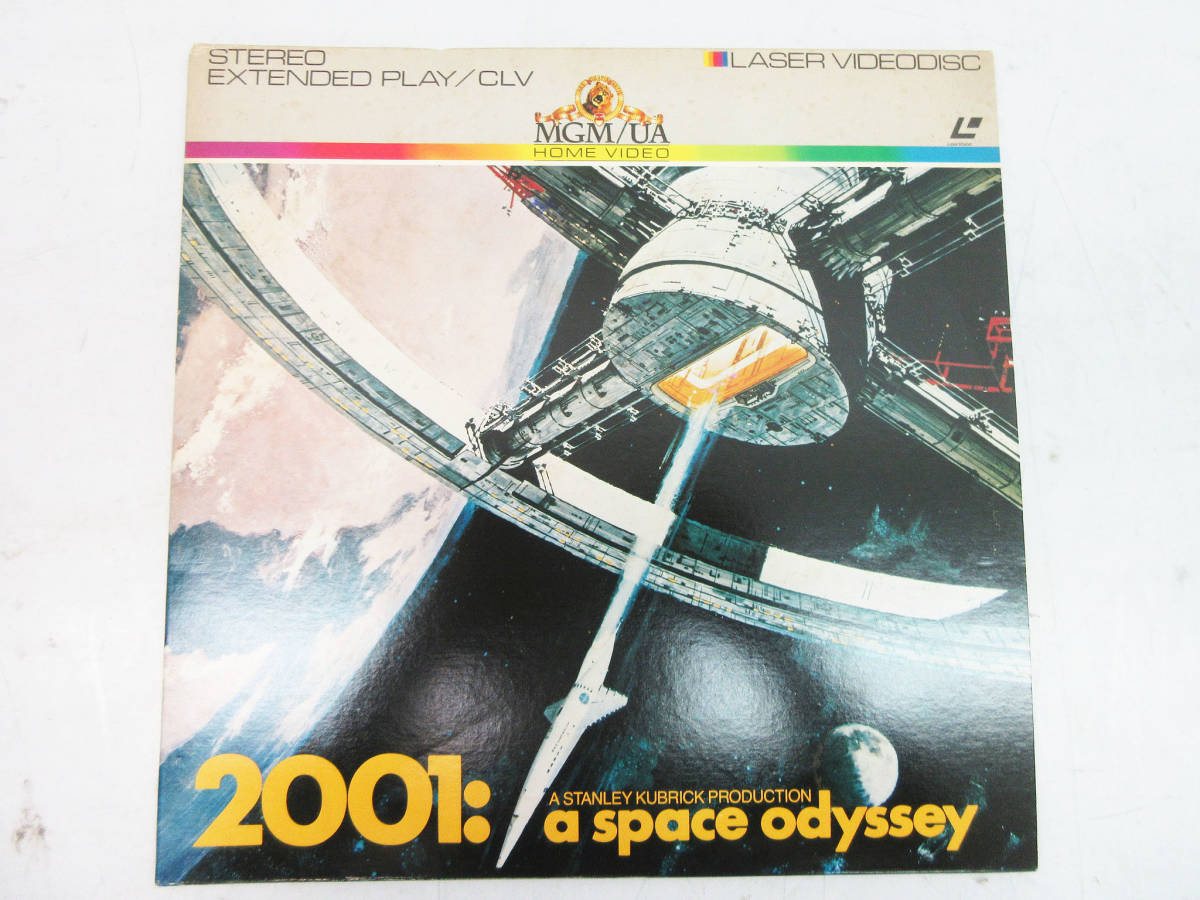 F8701* laser disk summarize 4 sheets * this is dolby Surround .*u- man * in * lock *2001:A SPACE ODYSSEY* Terminator 2