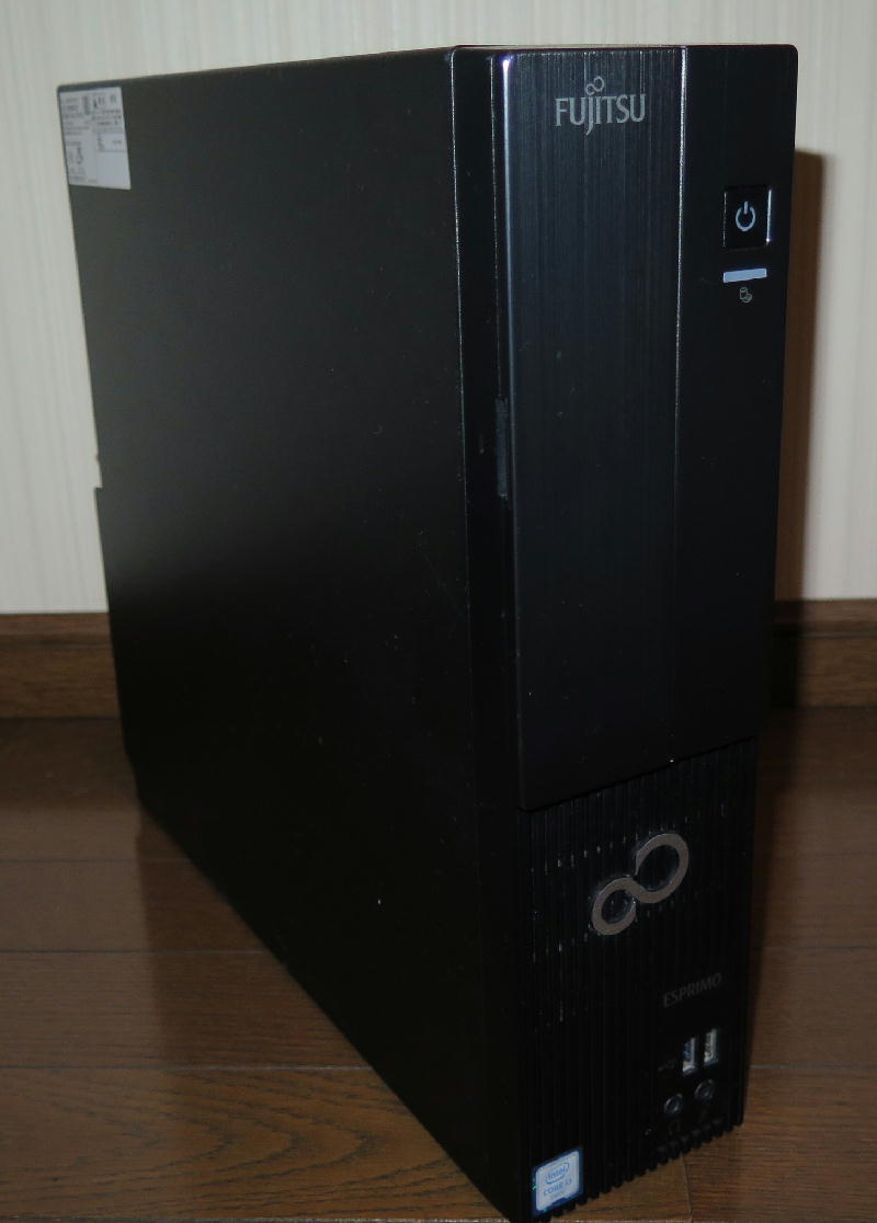 富士通FMV Core i3 6100(第6世代)/HDD 1TBメモリー8G　DVD　外付け無線LAN　OSなし_画像1