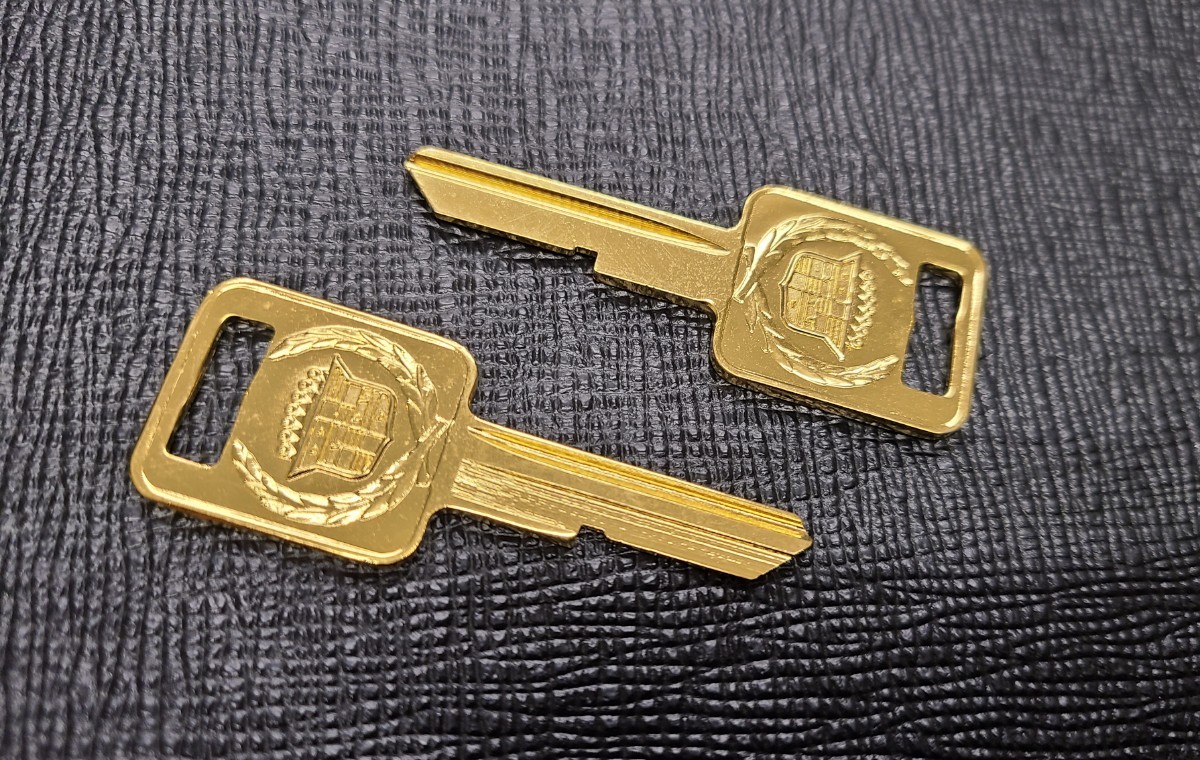 NOS 60~90 period Cadillac Gold ignition key key fleetwood brougham De Ville Eldorado GM original blank key hydro 