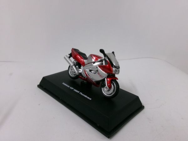 ★希少 ニューレイジャパン 1:32 ヤマハ YAMAHA YZF1000R Thunderace_画像4