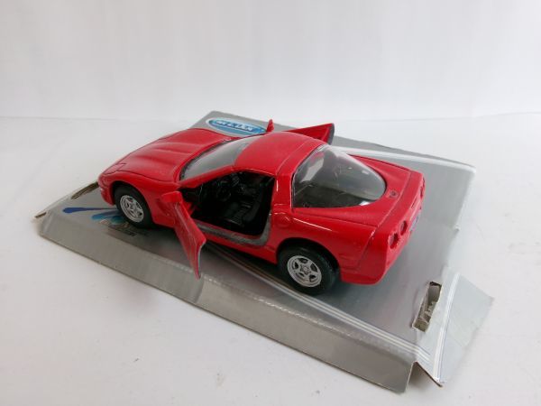 ★人気 WELLY 1/34~1/39 シボレーコルベット　CORVETTE 1999 RED_画像7