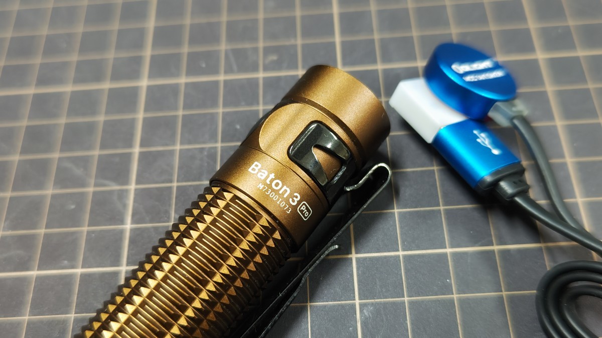 OLIGHT Baton3 Pro デザートタン オーライト フラッシュライト_画像2