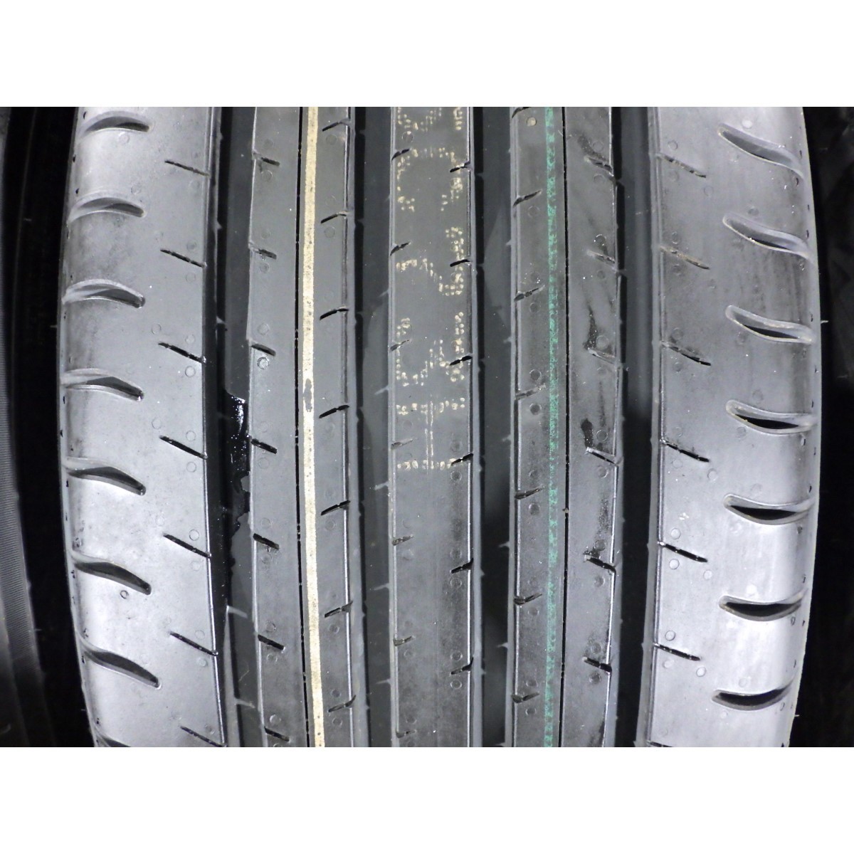 ☆::新車外し::☆ダンロップ SP SPORTMAXX 060 225/55R19 4本◎2023年製オンロードタイヤ◎中古 特筆すべき損傷なし◎40系アルファード等に_画像4