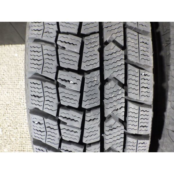 ダンロップ WINTER MAXX WM02 155/65R13 4本SET◎2020年製8~9分山スタッドレス◎中古 1本に片減り 1本に段減りあり◎旭川手渡し可_画像2