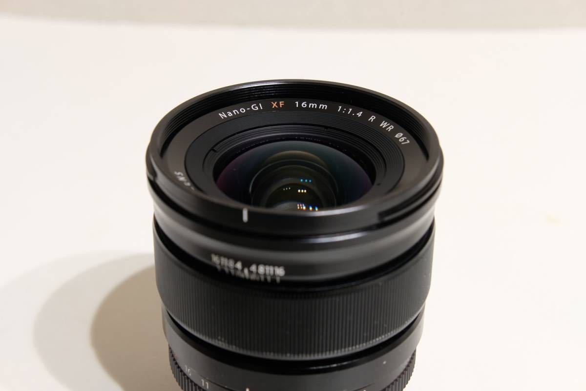 【送料無料】富士フイルム 広角 レンズ XF16mmF1.4 R WR FUJIFILM 【中古】_画像3