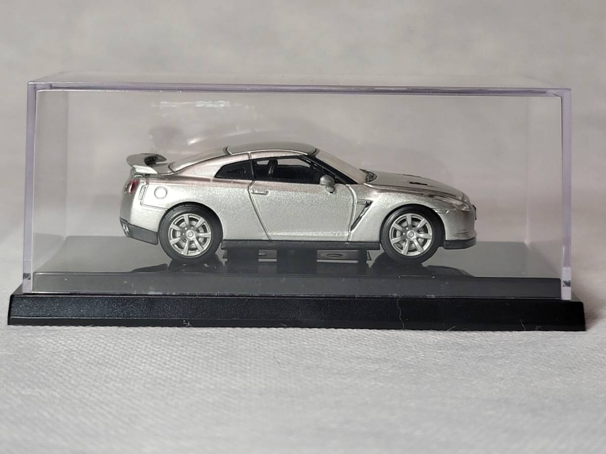 1/64 京商 NISSAN 日産 GT-R R35 (シルバー) 「NISSAN MODEL CAR COLLECTION」_画像7