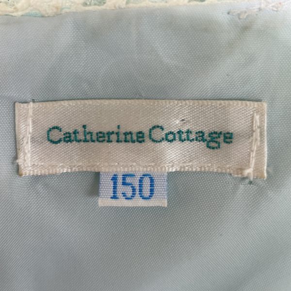 1円 子供ドレス Catherine Cottage キャサリンコテージ ワンピース 150 白薄青系 9号マネキンに着せてます 中古８３６７_画像7